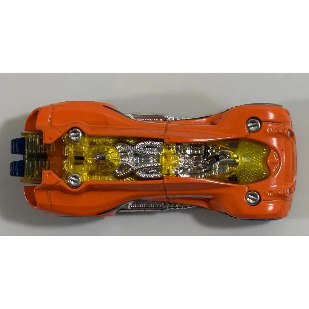Hot Wheels Gearonimo Toy Car Kids 1:64 Orange Futuristic Racer 0G Graphics